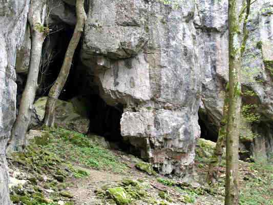 Kastlhänghöhle in Riedenburg im Archäologiepark Altmühltal