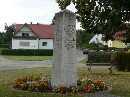 Denkmal bei Berching im Naturpark Altmühltal