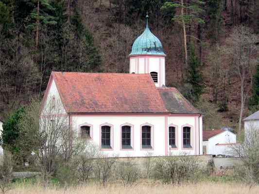Pfarrkirche Hl. Kreuz bei Kipfenberg im Altmühltal